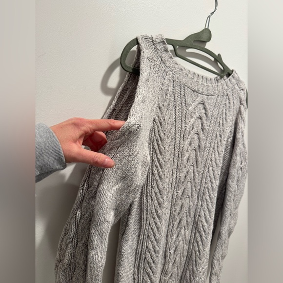 LOFT Cold Shoulder Cabled Sweater Dress Small - Picture 4 of 4